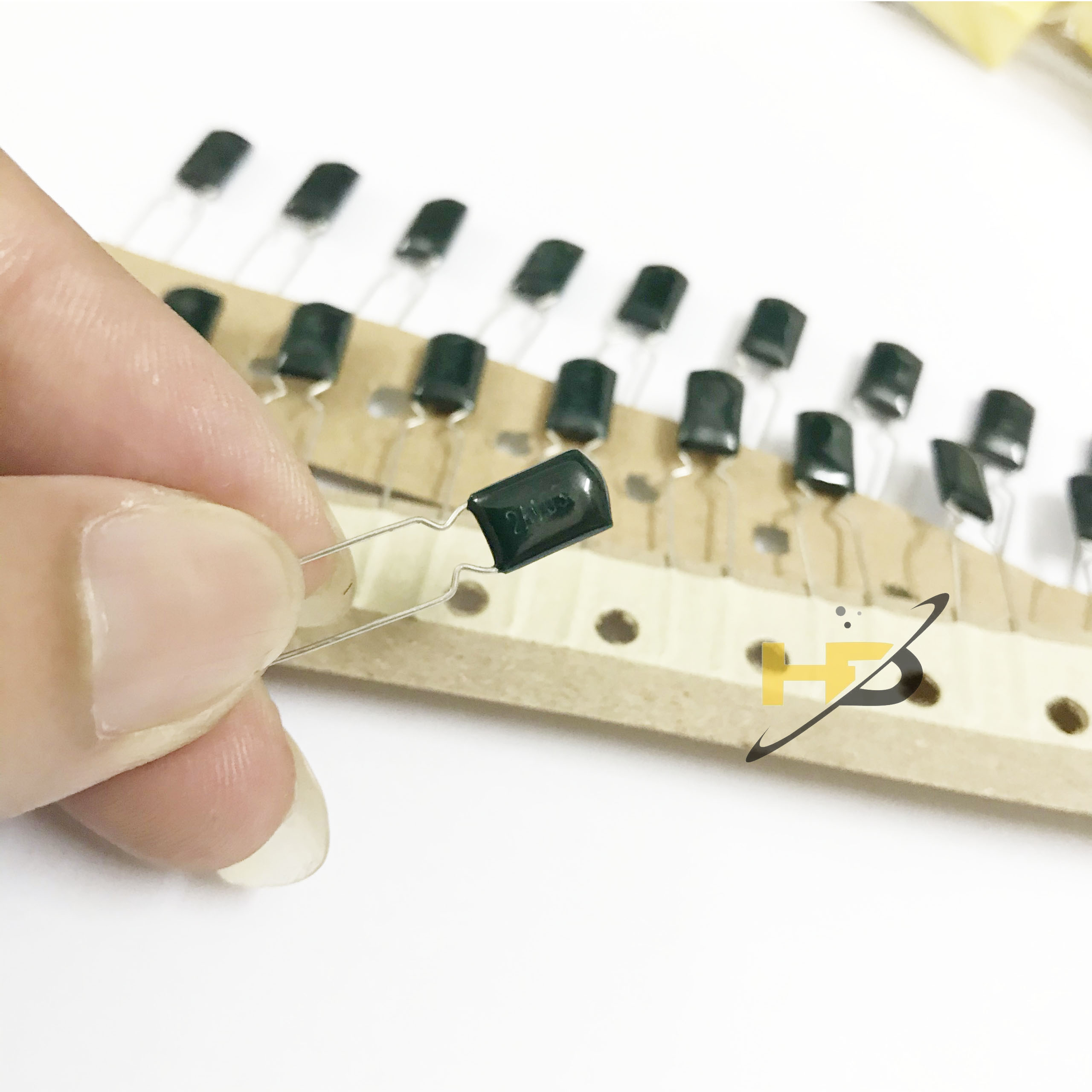 Linh Kiện Điện Tử, Bộ 50 Con Tụ Mica 2A103J 0.01uF 100V Dạng Dây Màu Xanh Lá