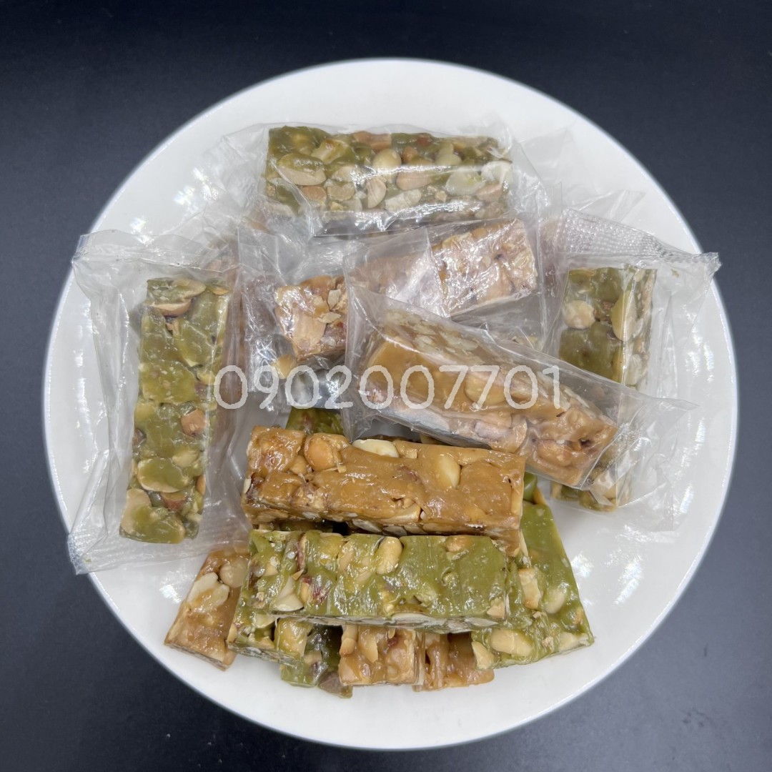 Kẹo đậu phộng cốt dừa- Lá Dứa  - Kẹo dừa giòn -  Đặc Sản Bến Tre -bánh kẹo ăn vặt - Đồ ăn vặt - mứt tết