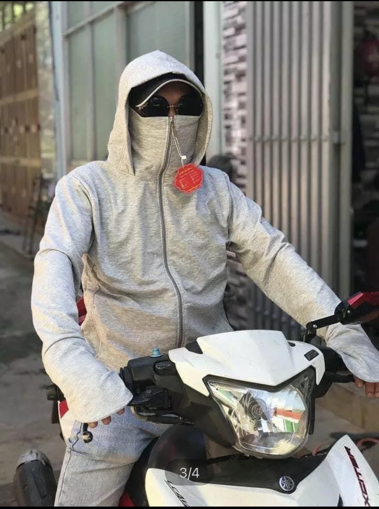 Áo khoác chống nắng da cá. Áo khoác da cá lớp dày dặn chống nắng tốt. Có size 80kg-vi