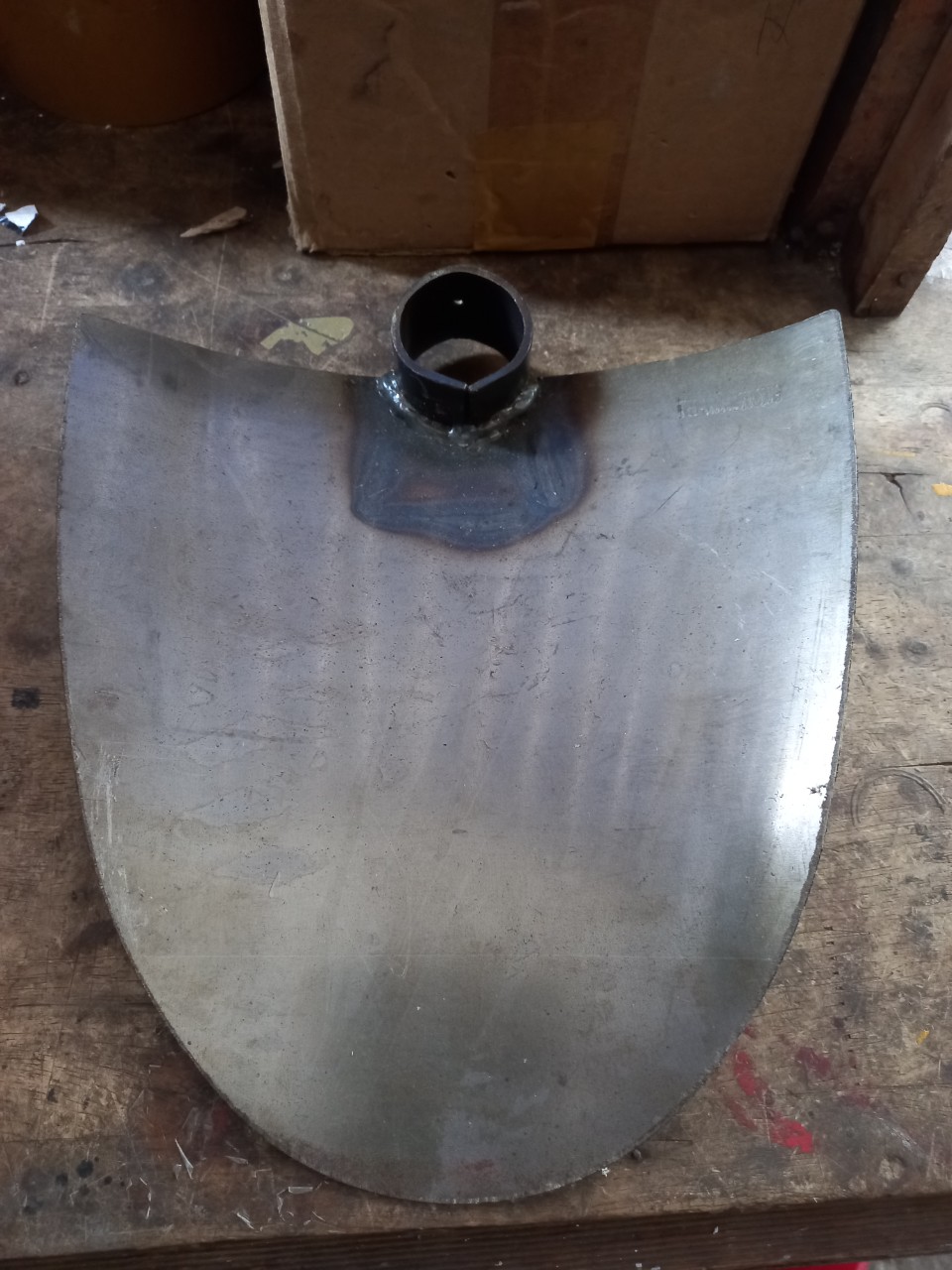 Cuốc làm vườn lưỡi bầu nhiều kích cở