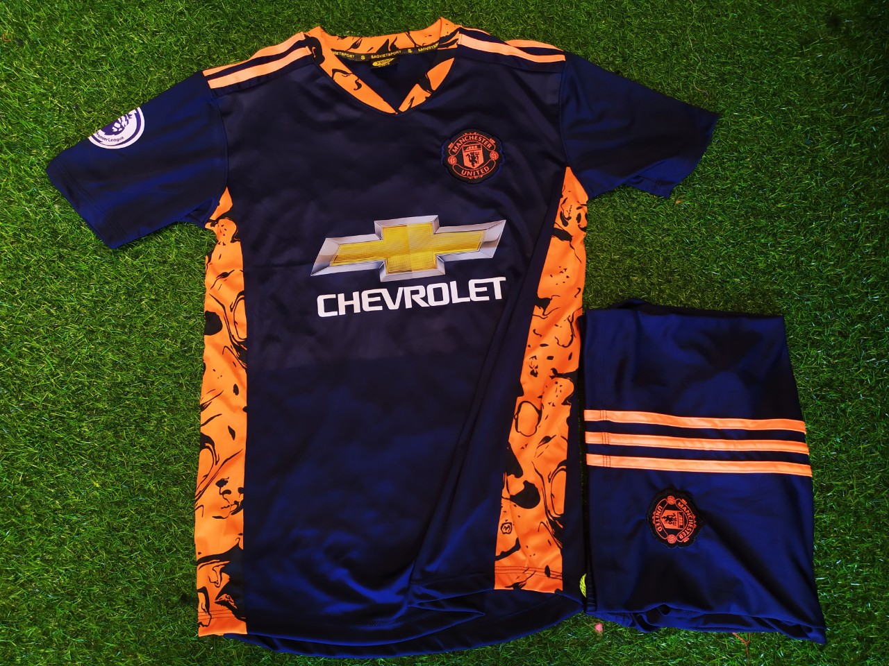 [SIÊU PHẨM 2020-2021] BỘ QUẦN ÁO ĐÁ BANH CLB MU MỚI NHẤT 2020-2021