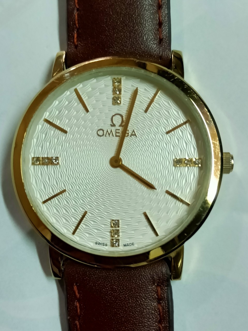 Hỏi địa chỉ chuyên thu mua để bán đồng hồ Omega cũ
