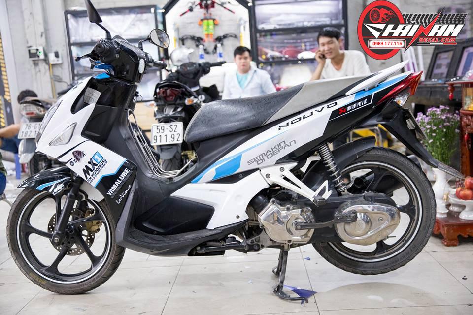 Tem Trùm Nouvo 4 Lx Trắng Xanh Akapovic