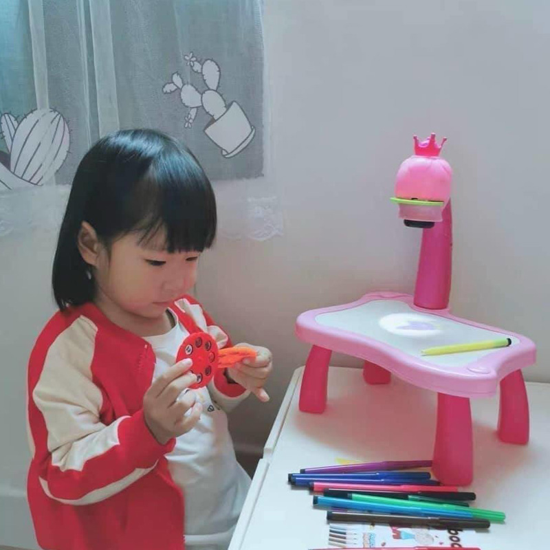 Bộ bàn máy chiếu đèn tập vẽ cho bé, bàn chiếu hình ảnh để bé vẽ theo, đồ chơi cho bé, đồ chơi giải trí cho bé chuẩn hình ảnh