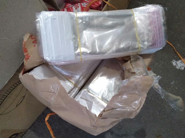 Túi đựng có quai treo ốp lưng điện thoại siêu rẻ