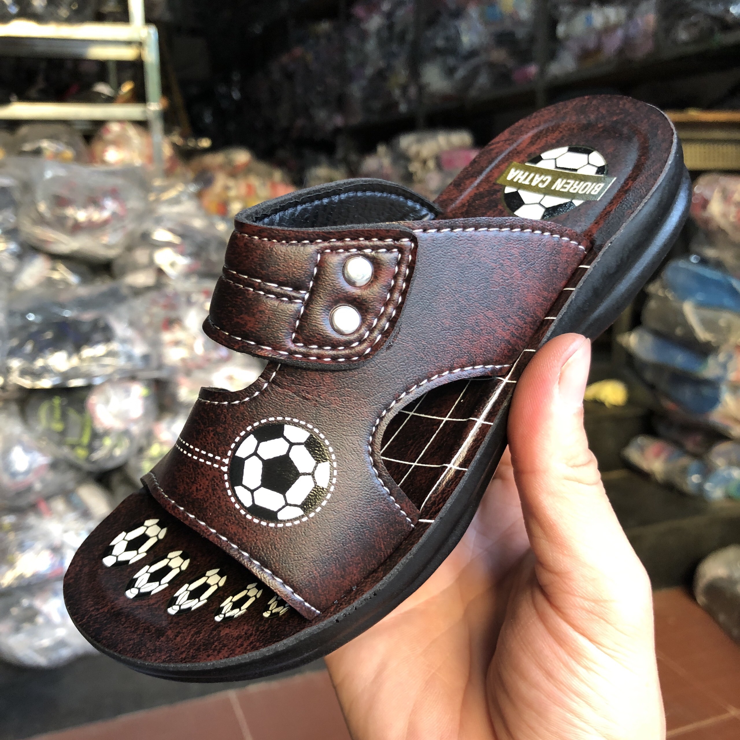 [Ảnh Thật] Dép da bé trai trẻ em hình quả bóng chính hãng Bioren Catha Hù Kiệt xuất khẩu giá rẻ