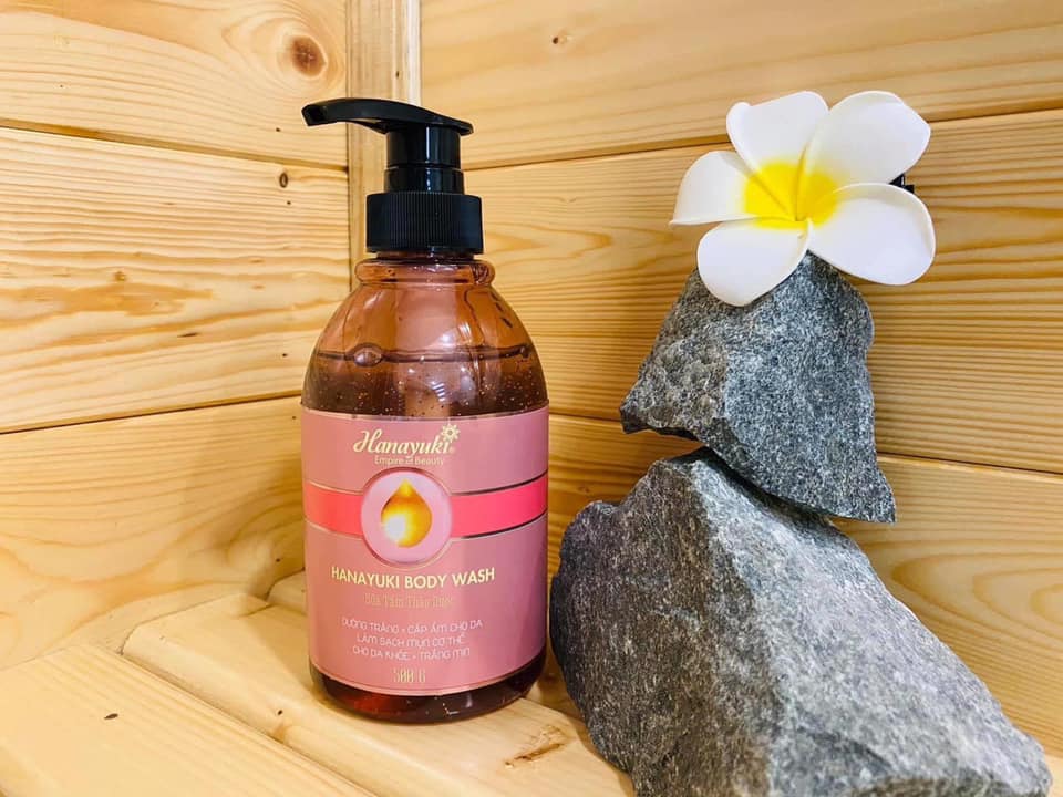 Sản phẩm sữa tắm Hana.yuki body wash sáng da mịn màng