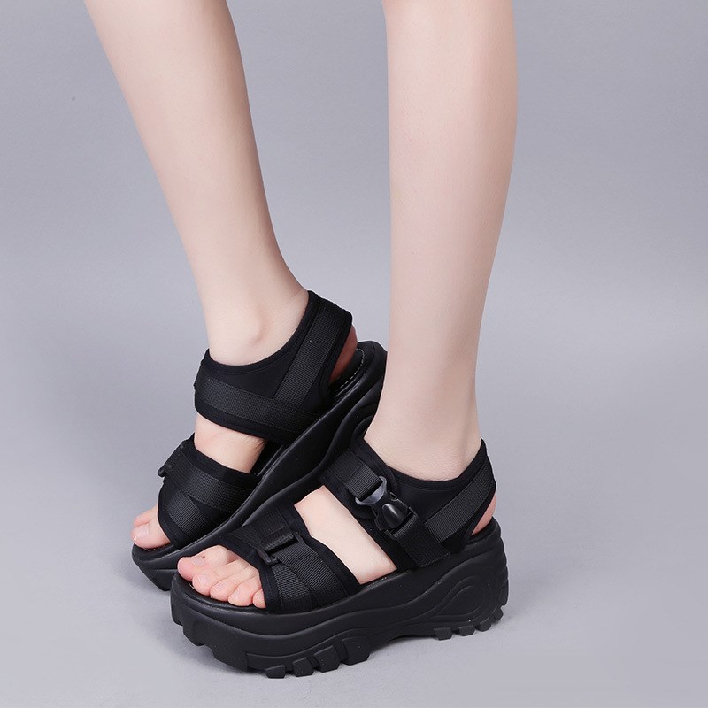 Sandal nữ, sandal đế bánh mì siêu hot độn đế. Chất liệu cực nhẹ. bền, êm chân. Kiểu dáng thể thao, năng động