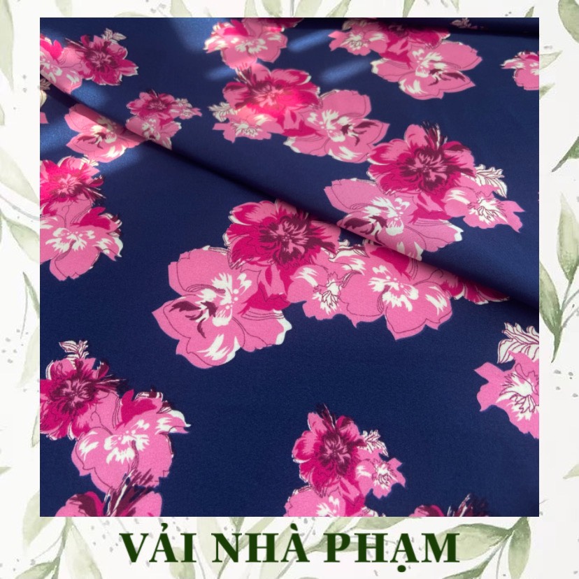 Lụa 100d hoa to nền xanh đen - khổ vải 1.5m - vải nhà phạm