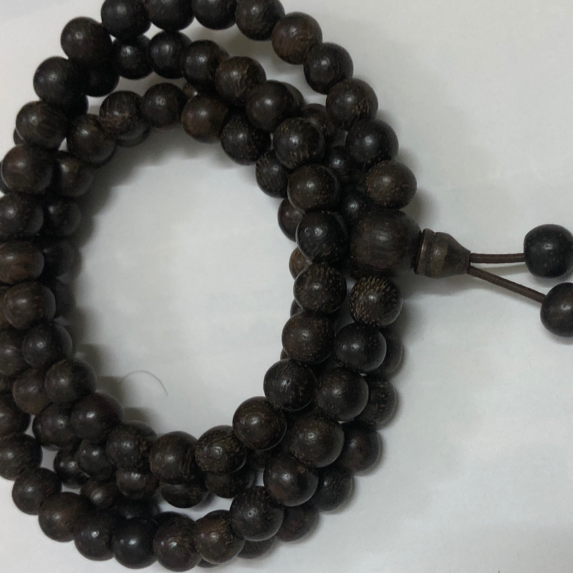 Vòng trầm đeo tay