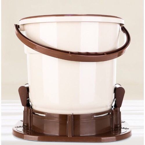 Máy quay Li tâm cơ học- Máy vắt quần áo bằng tay