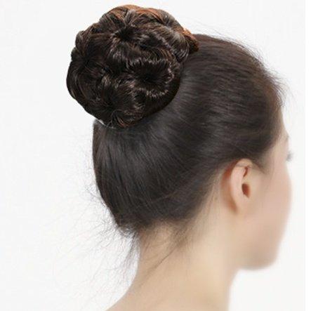 Búi tóc giả hình hoa xoăn sang trọng, sành điệu