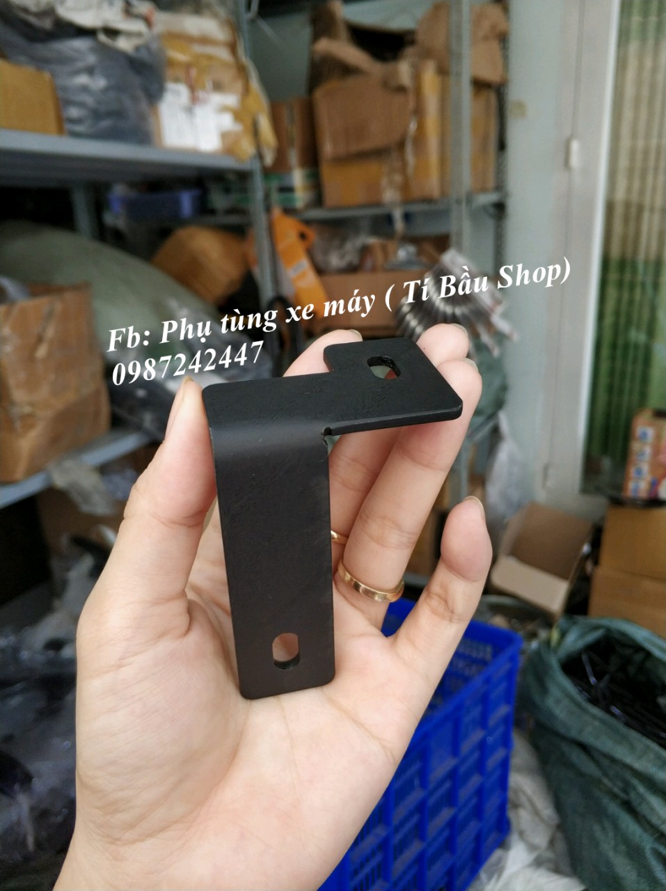 [HCM]Pat gắn đèn trợ sáng hốc kèn cho Winner X dày 3 li ( 1 cái )