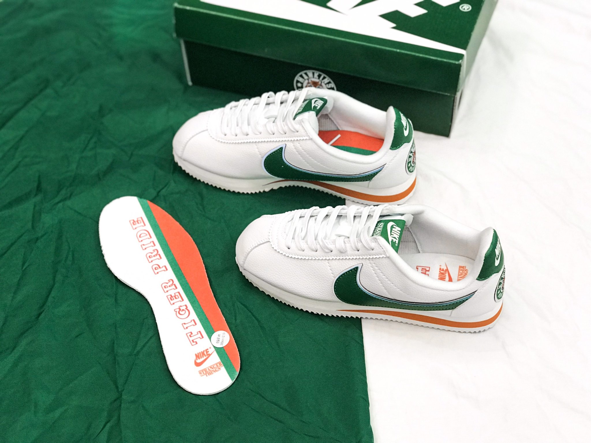 [HCM]Giày Cortez nam nữ cao cấp êm bền đẹp thể thao hợp thời trang ( trắng xanh- Full box-Tặng vớ)