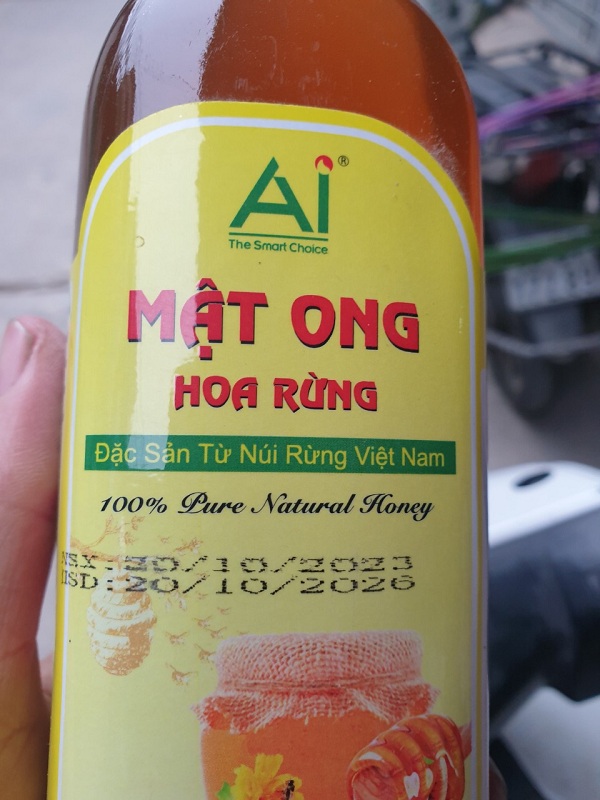 Genuine 720g bottle forest honey manufactured by three region Honey Ltd
