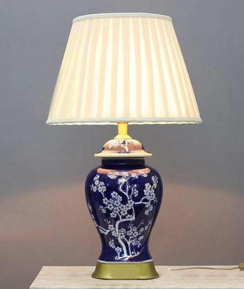 Đèn để bàn gốm xanh mb8312