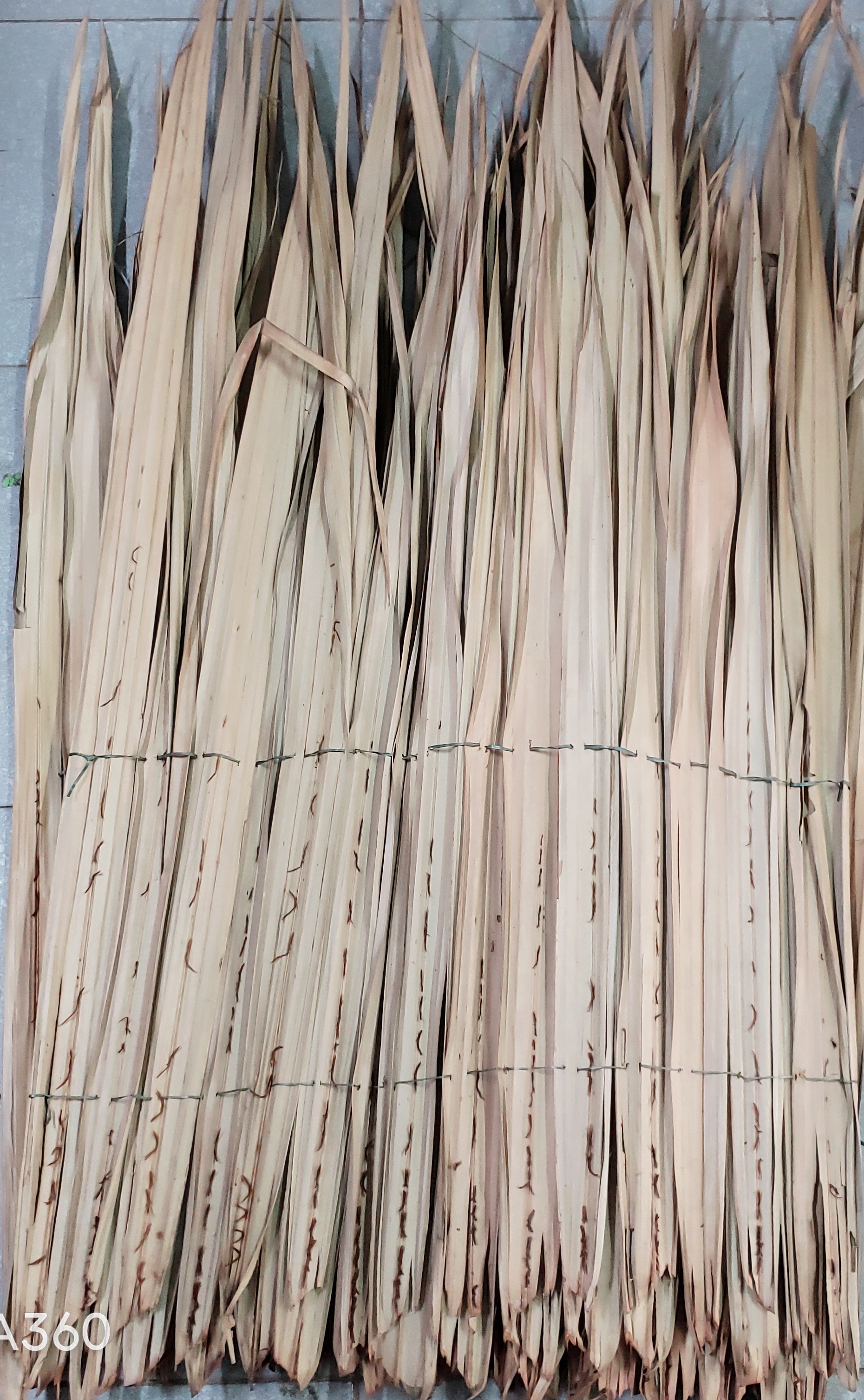 Lá dừa lợp mái tranh, trang trí nhà cửa , quán xá, deco