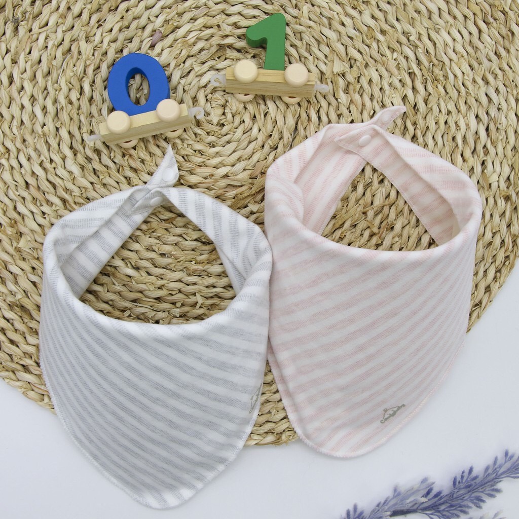 Set 2 Yếm giữ ấm cổ tam giác cho bé sơ sinh - 1 tuổi 100% cotton 2 lớp - Comfybaby