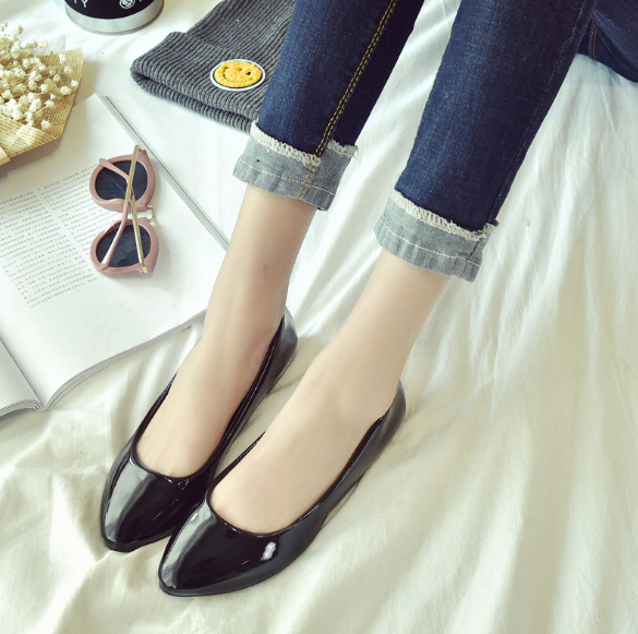 giày búp bê -giày bệt cổ tròn da bóng đen