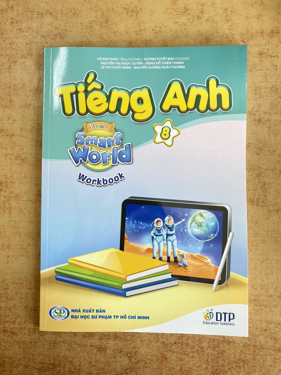 Tiếng Anh 8 I-Learn Smart World ( BT )