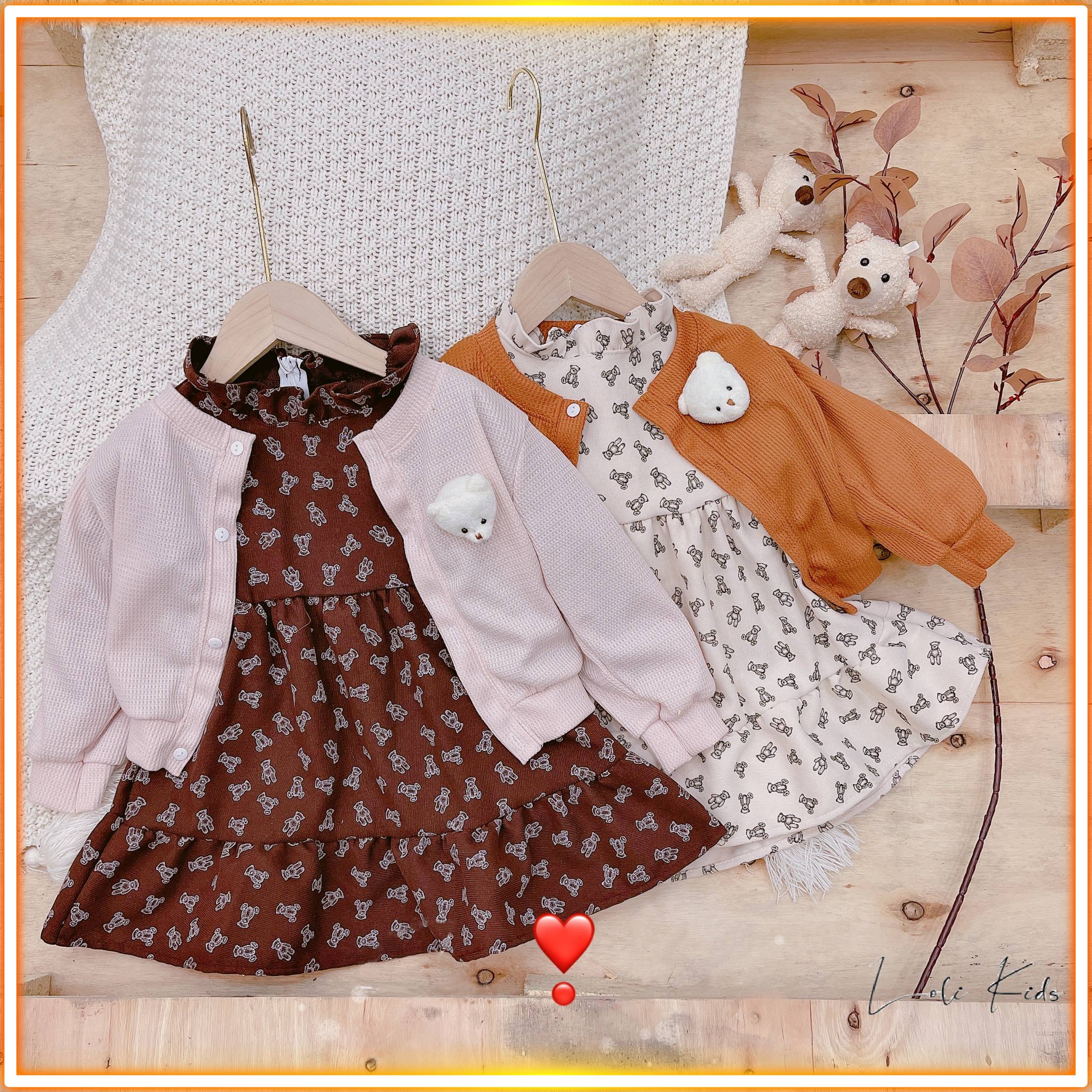 Set váy nhung mềm + áo khoác len cho bé