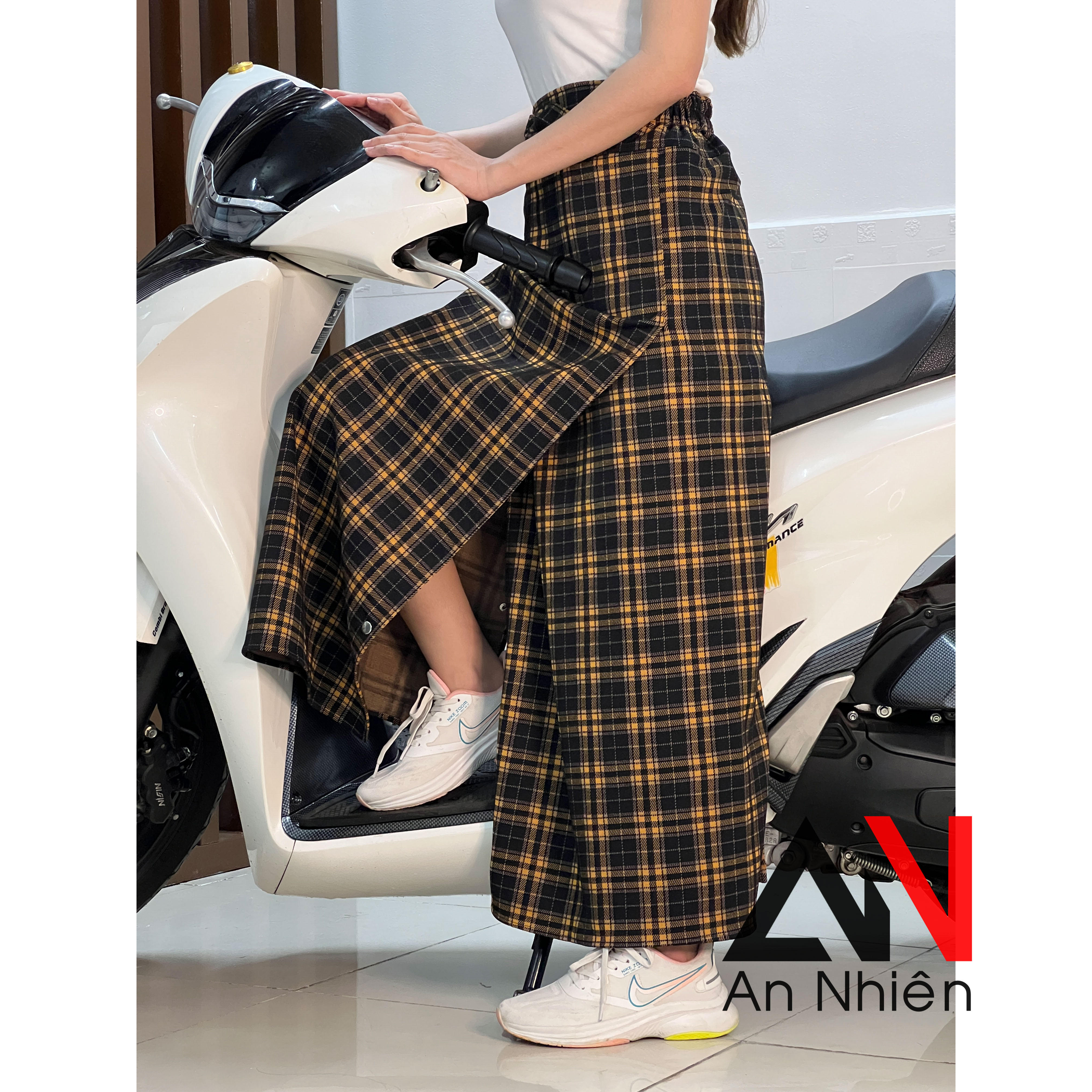 được chọn mẫu - váy chống nắng xẻ tà chỉnh sửa theo size của khách có nút bấm chân