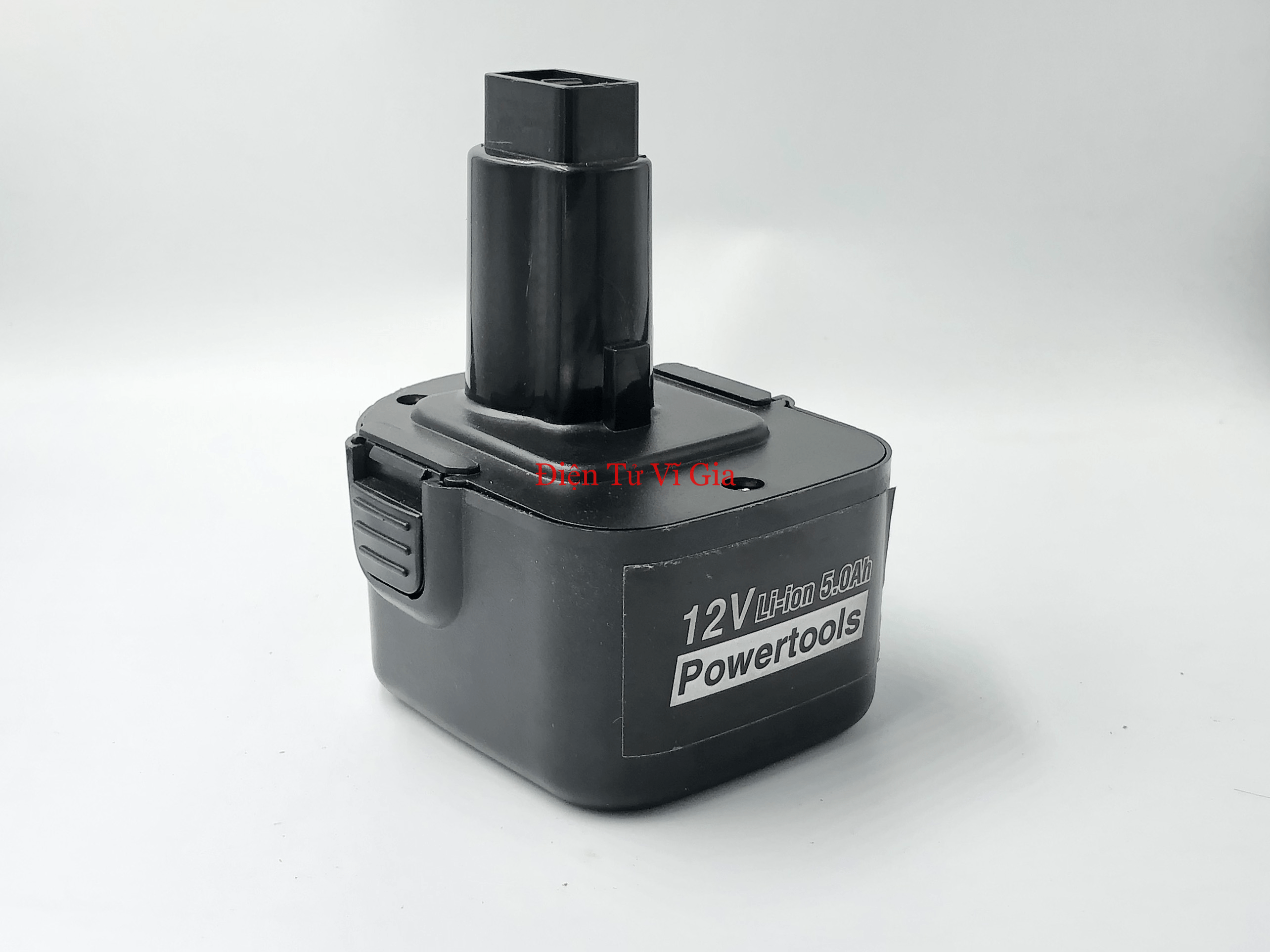 Pin dewalt 12v chân chọt dung lượng 4ah - 5ah nhận sạc adapter bảo hành 6 tháng