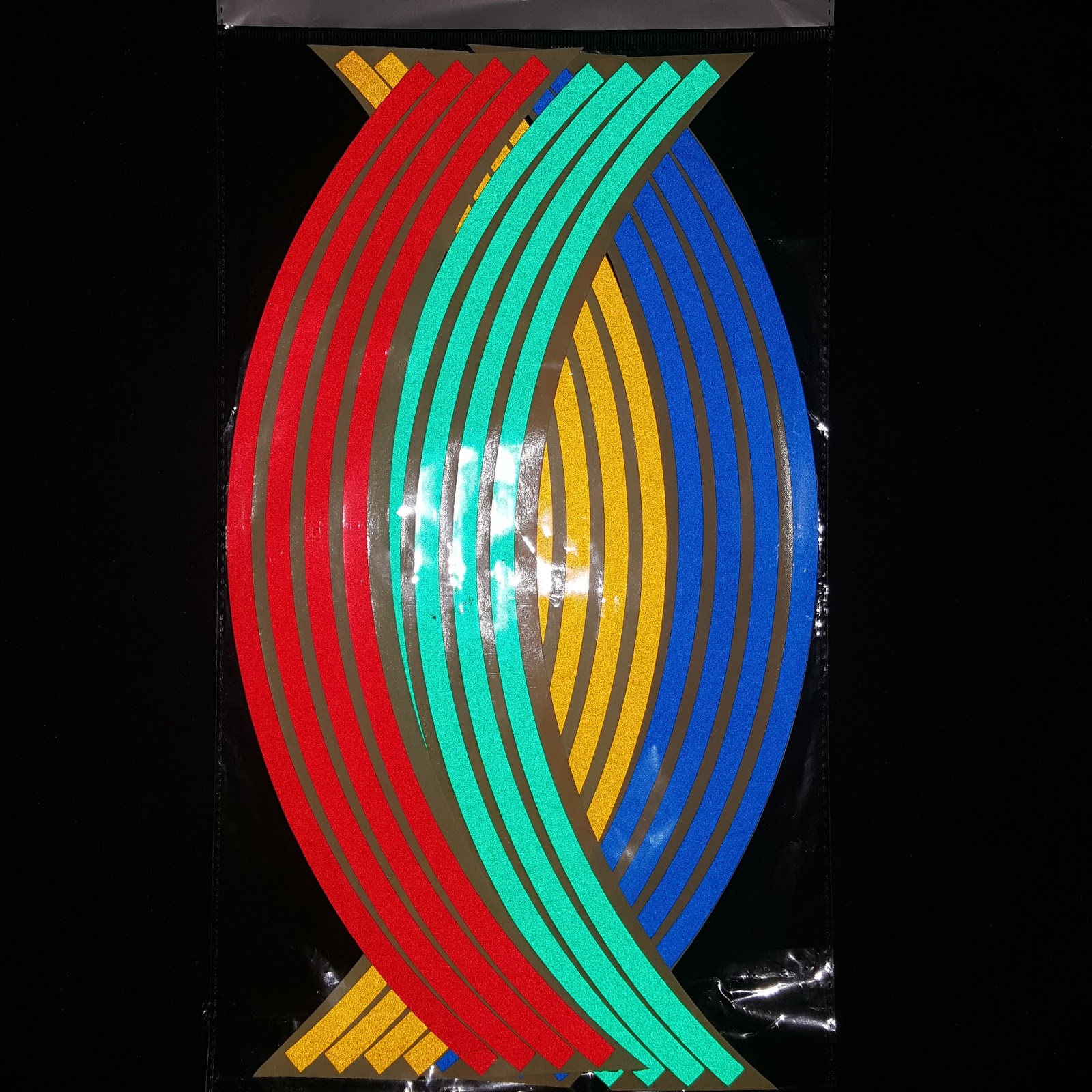 Bộ dán phản quang trang trí vành ô tô, xe máy, xe đạp