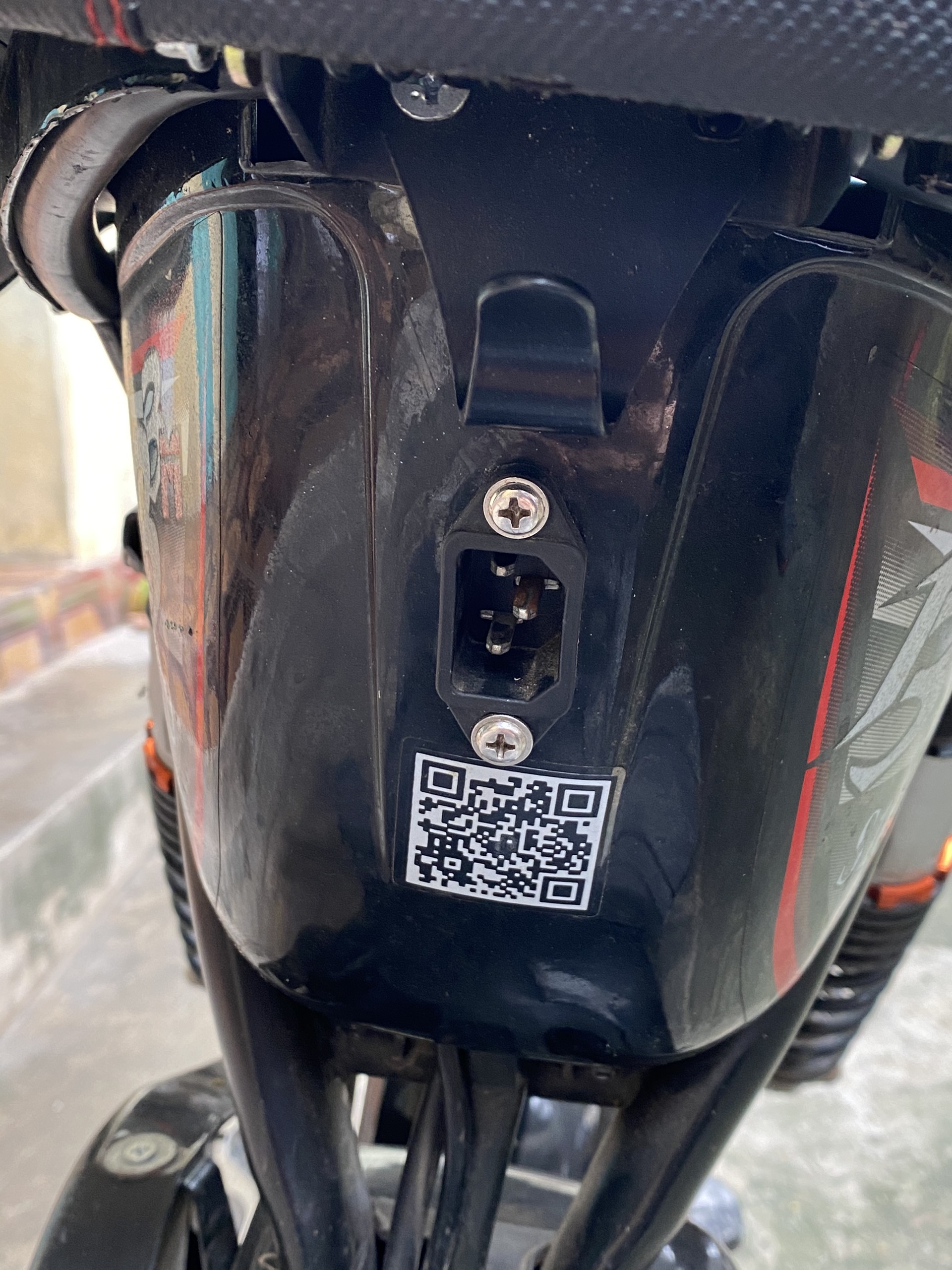 Sạc xe điện M133 S10 loại bền bảo hành 12 tháng