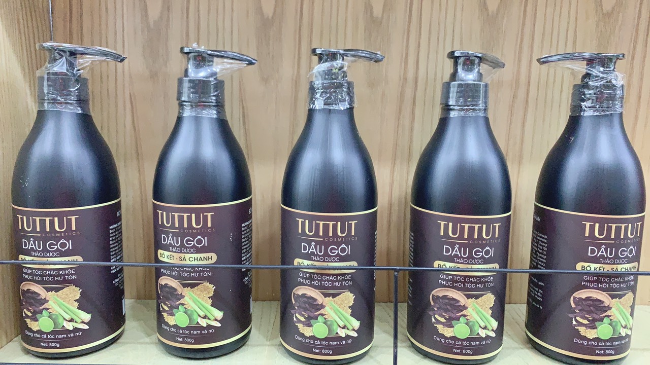 Dầu gội tuttut thảo dược bồ kết - sả chanh 800g