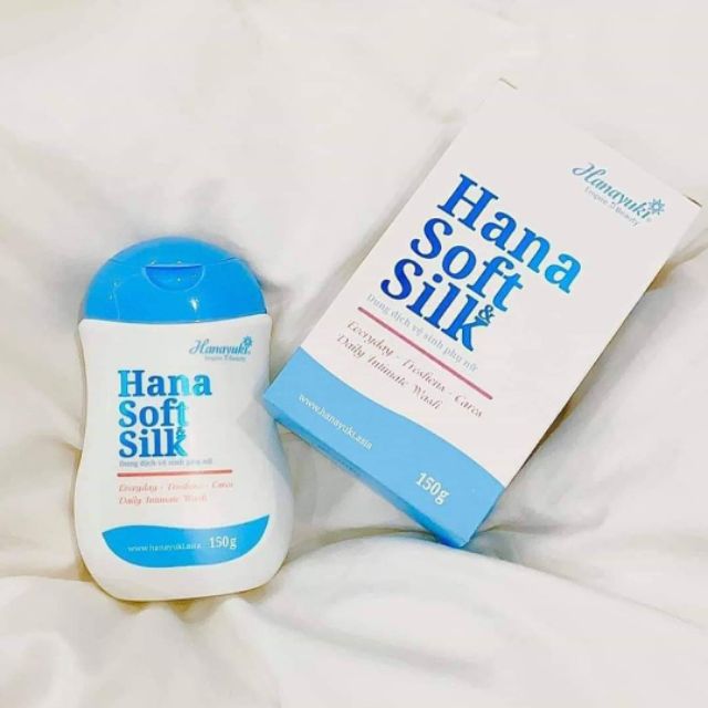 Dung Dịch Vệ Sinh Phụ Nữ Hana Soft Silk Hanayuki 150ml