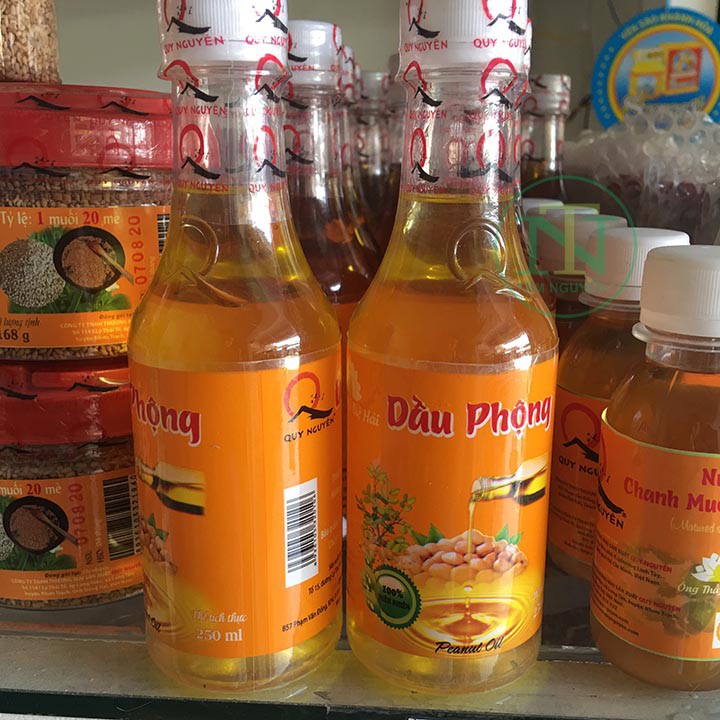 Dầu phộng Quy Nguyên chai 250ml