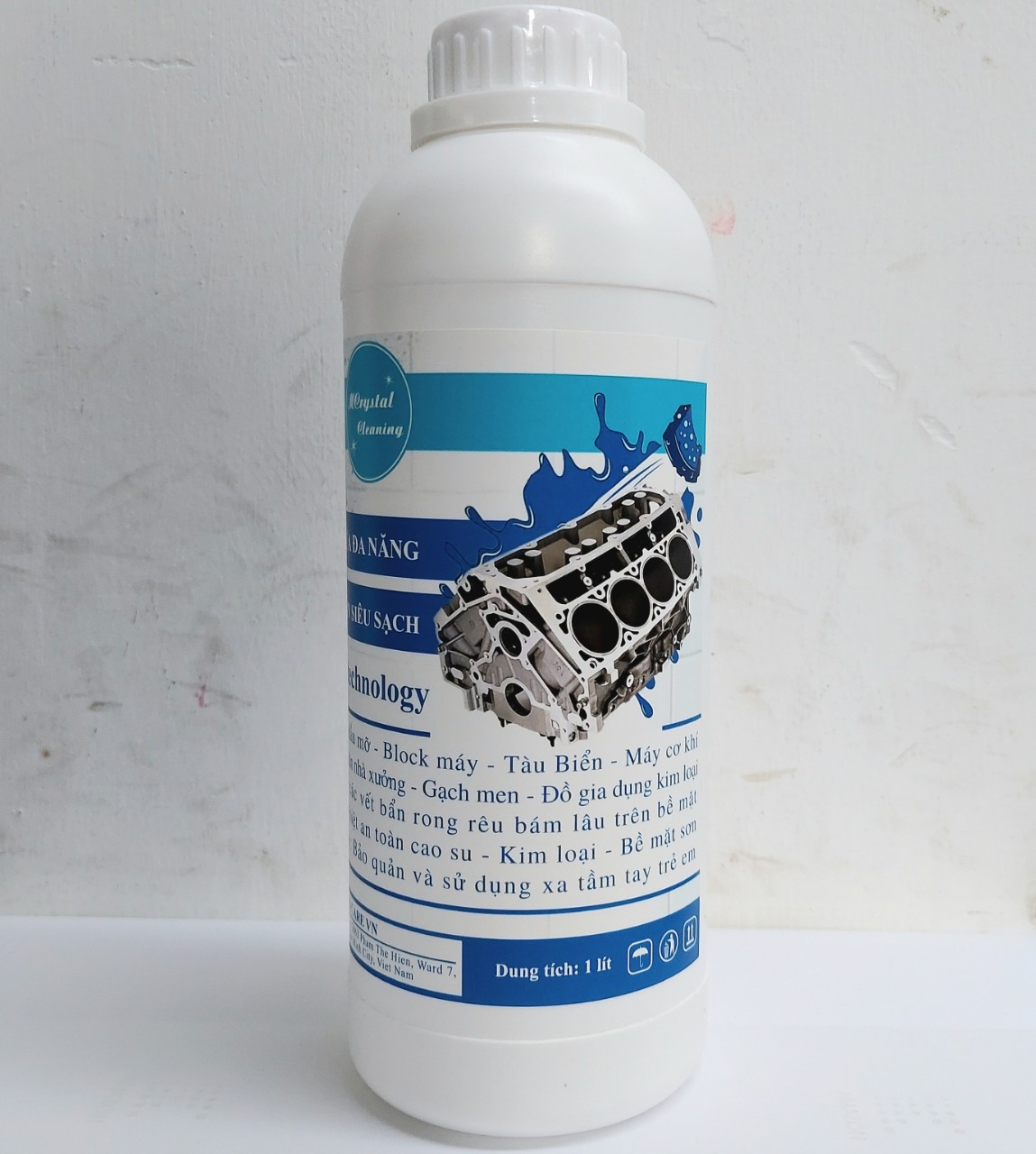 [HCM]Chai tẩy dầu nhớt vệ sinh đa năng MCrystal Cleaner 1 Lít