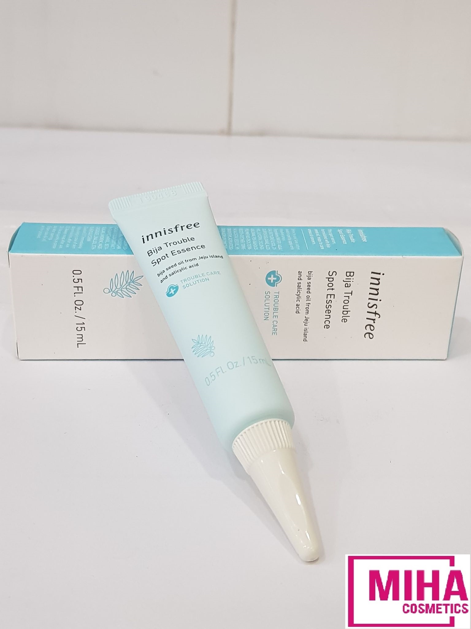 Tinh Chất Trị Mụn Innisfree Bija Trouble Spot Essence 15ml Hàn Quốc