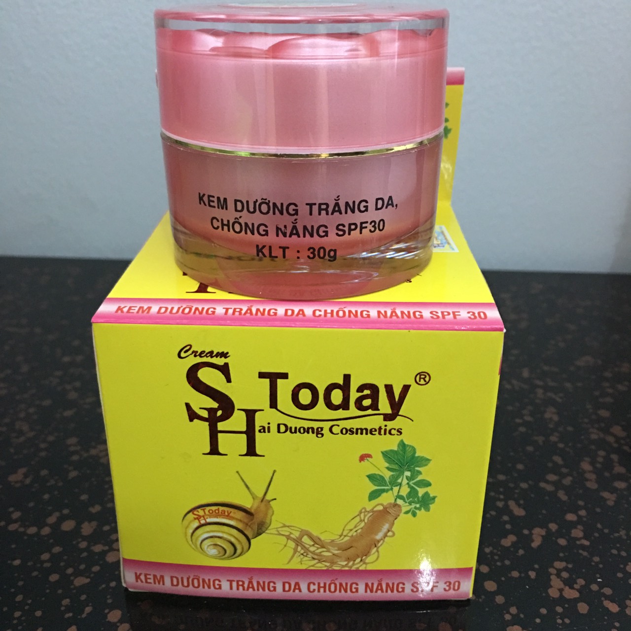 Kem dưỡng da chống nắng 30g SH Today Vàng