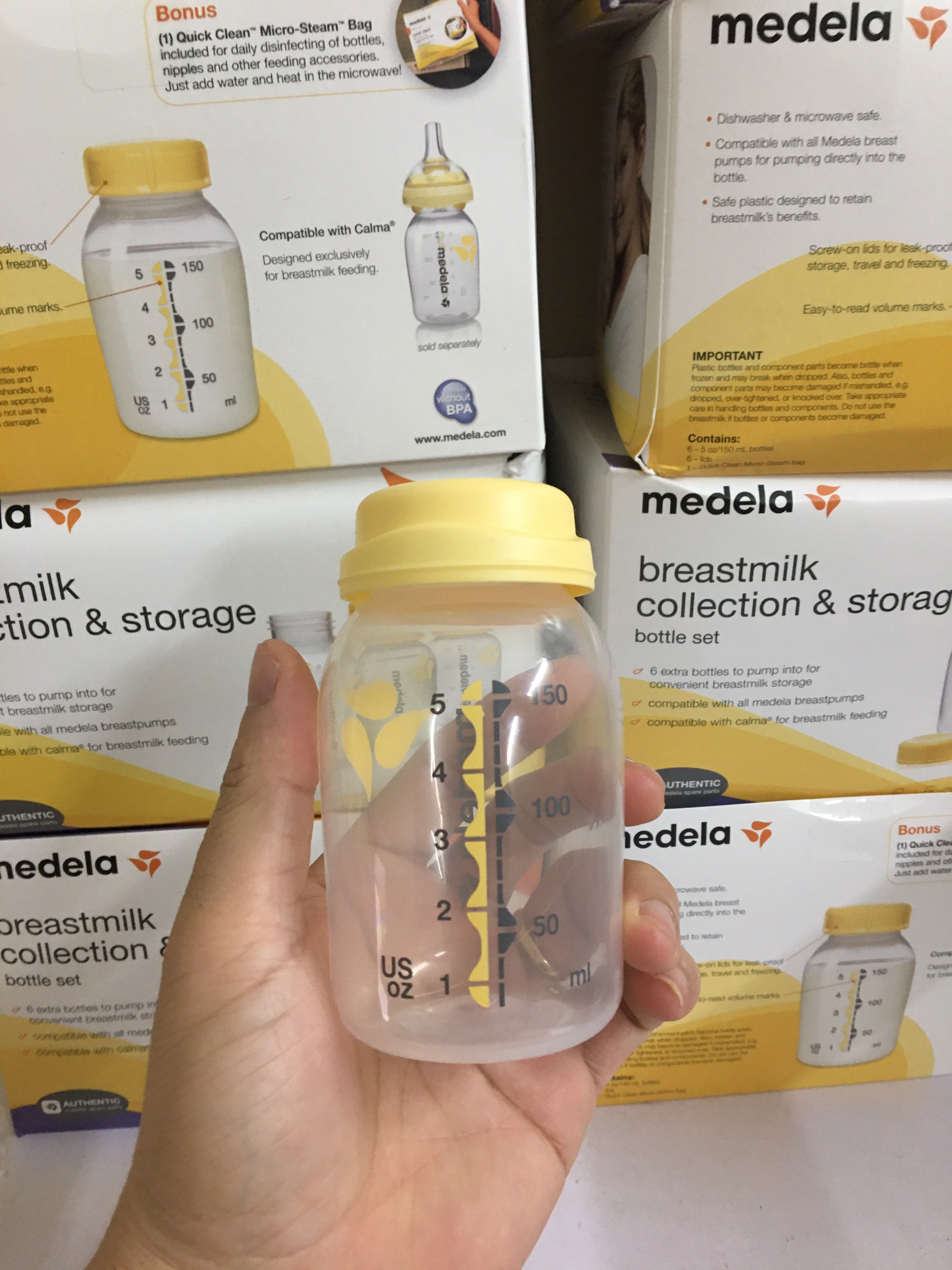 Bình trữ sữa medela 150 ml nắp 3 tầng