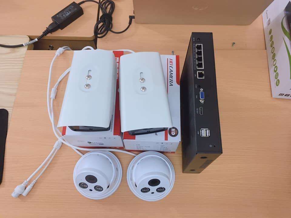 [Trả góp 0%]Trọn bộ Camera IP POE Kiwivision NVR4 có hỗ trợ thu âm chuẩn nén H2651080MP hồng ngoại