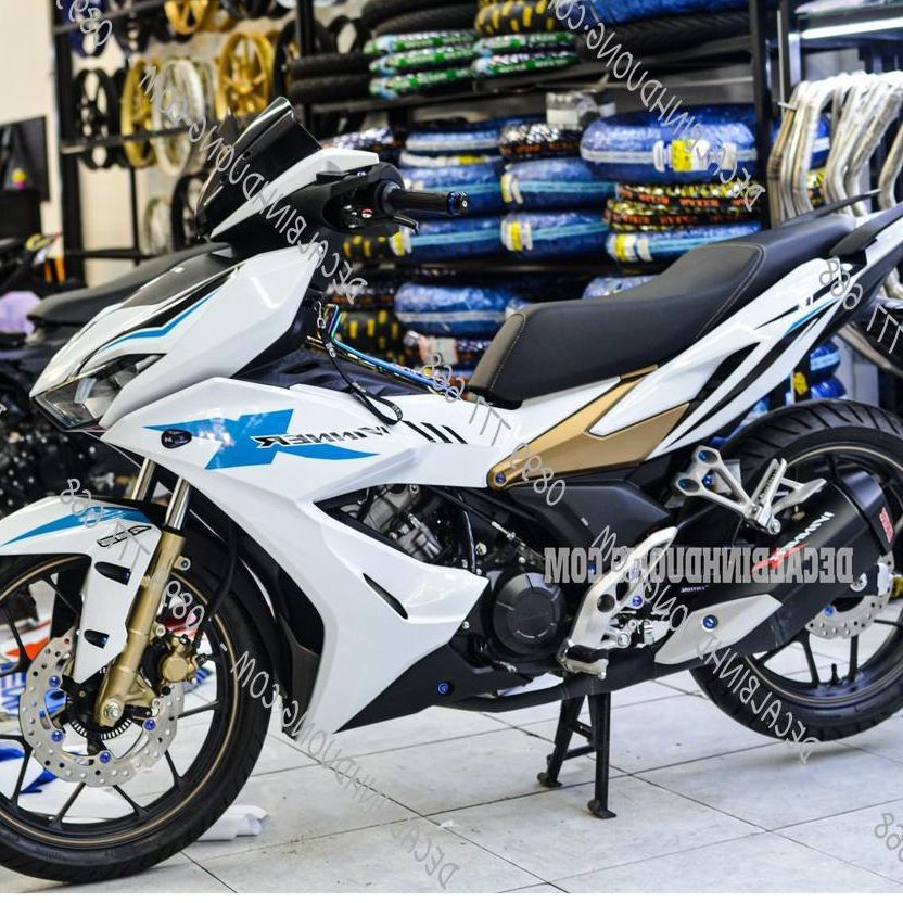 Tem trùm xe máy - decal trùm winner x xanh trắng đơn giản mà sang