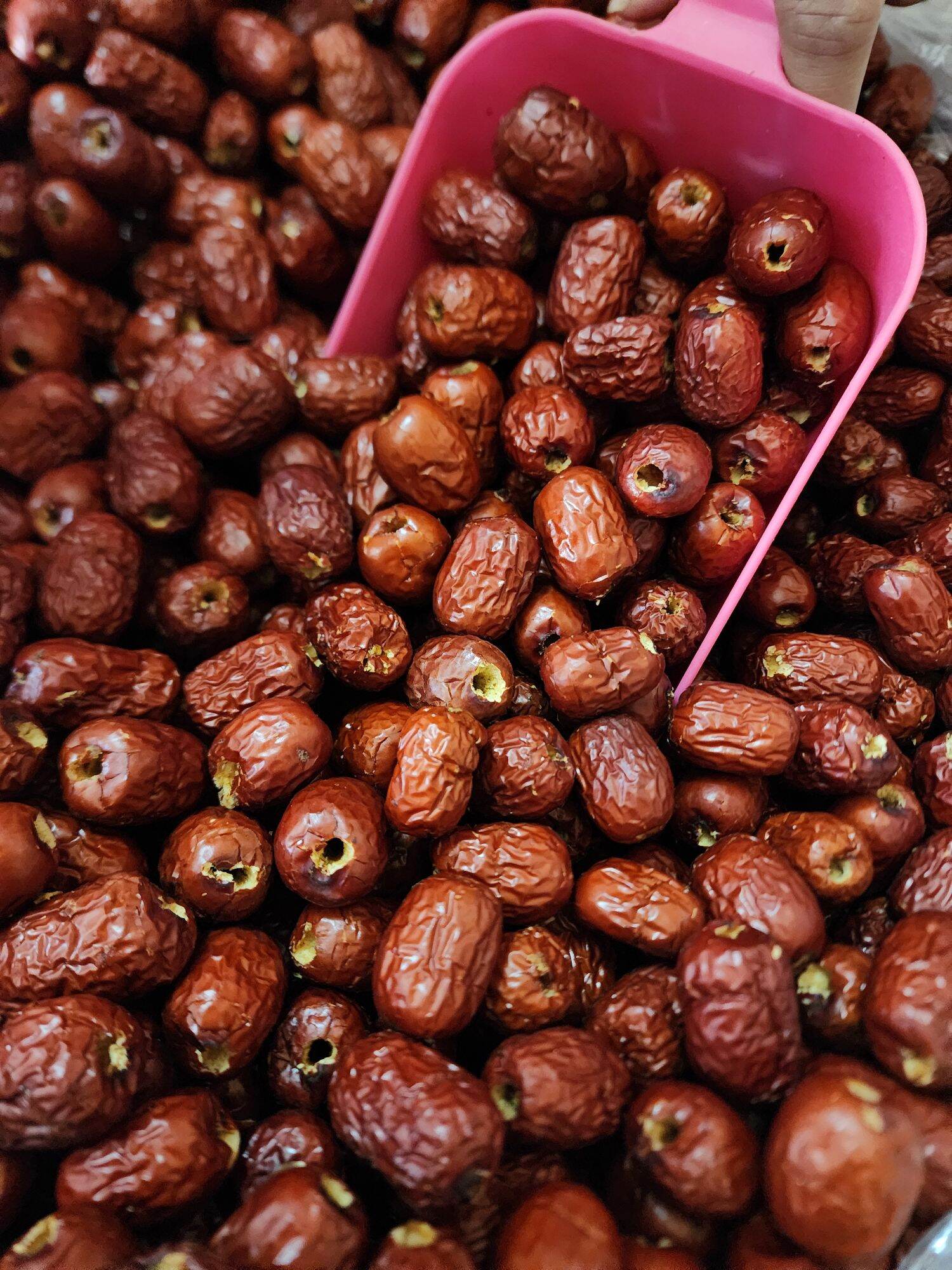 Táo đỏ ngọt ko hạt khô -loại ngọt 500G - date luôn mới