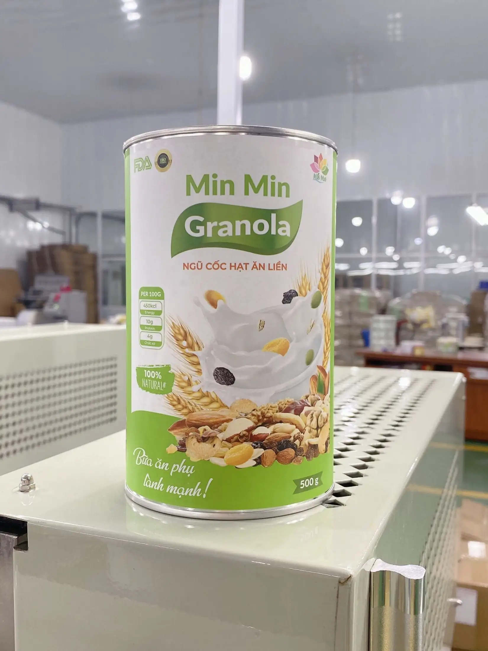 Ngũ Cốc Hạt Min Min (hộp 500g) Ngũ Cốc Ăn Liền Granola Cao Cấp - Món Ăn Vặt Cho Bé - Ngũ Cốc Ăn Kiêng Cho Mẹ