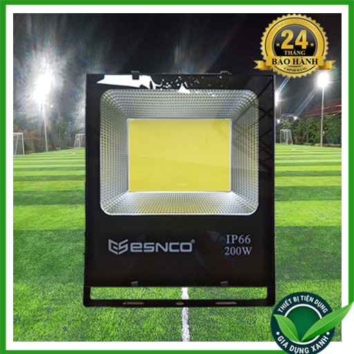 Đèn pha led 200w esnco chịu nước chịu ngập theo tiêu chuẩn ip66 hiện đại