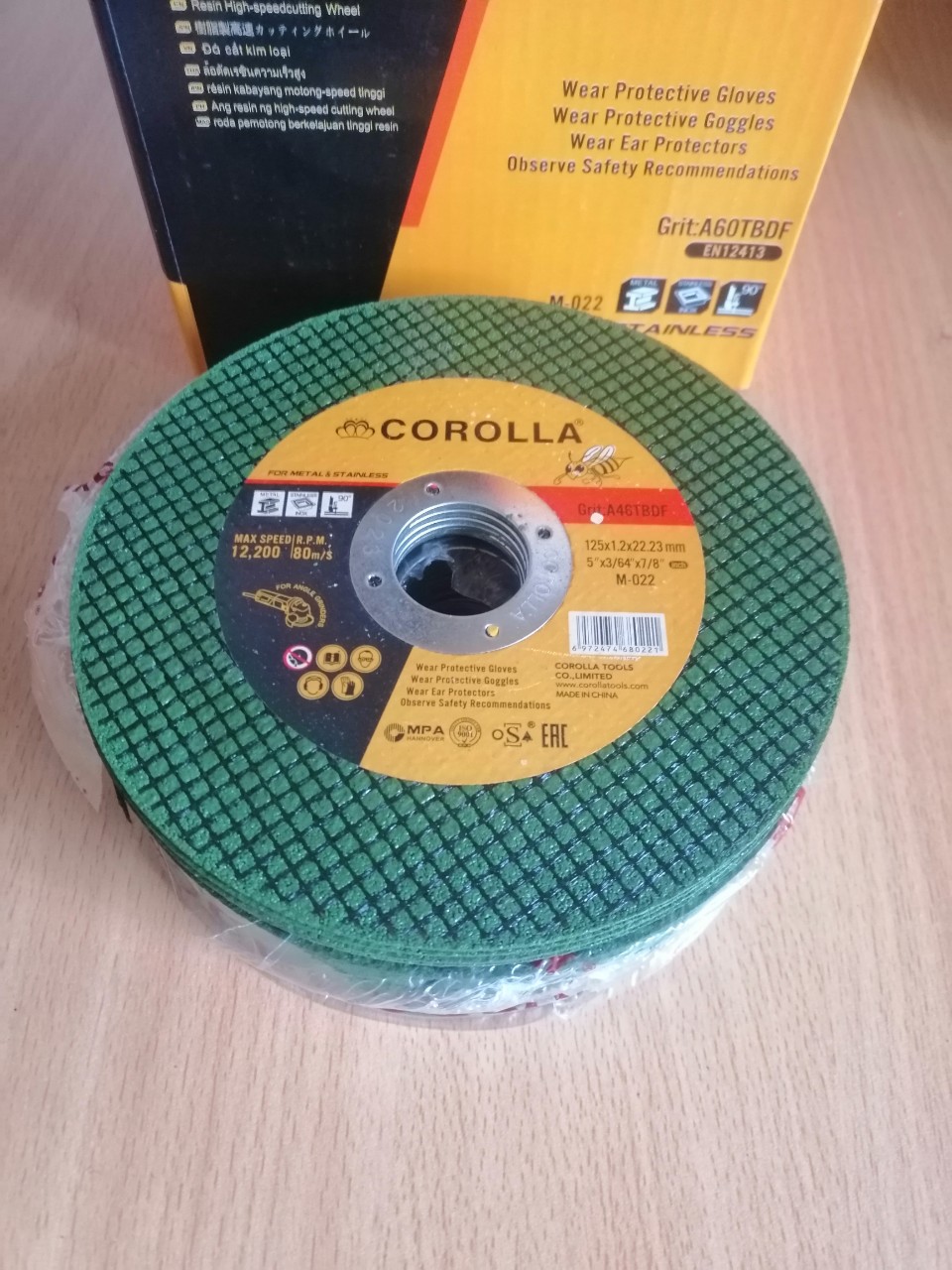 Đá cắt 125mm xanh mỏng chất lượng tốt