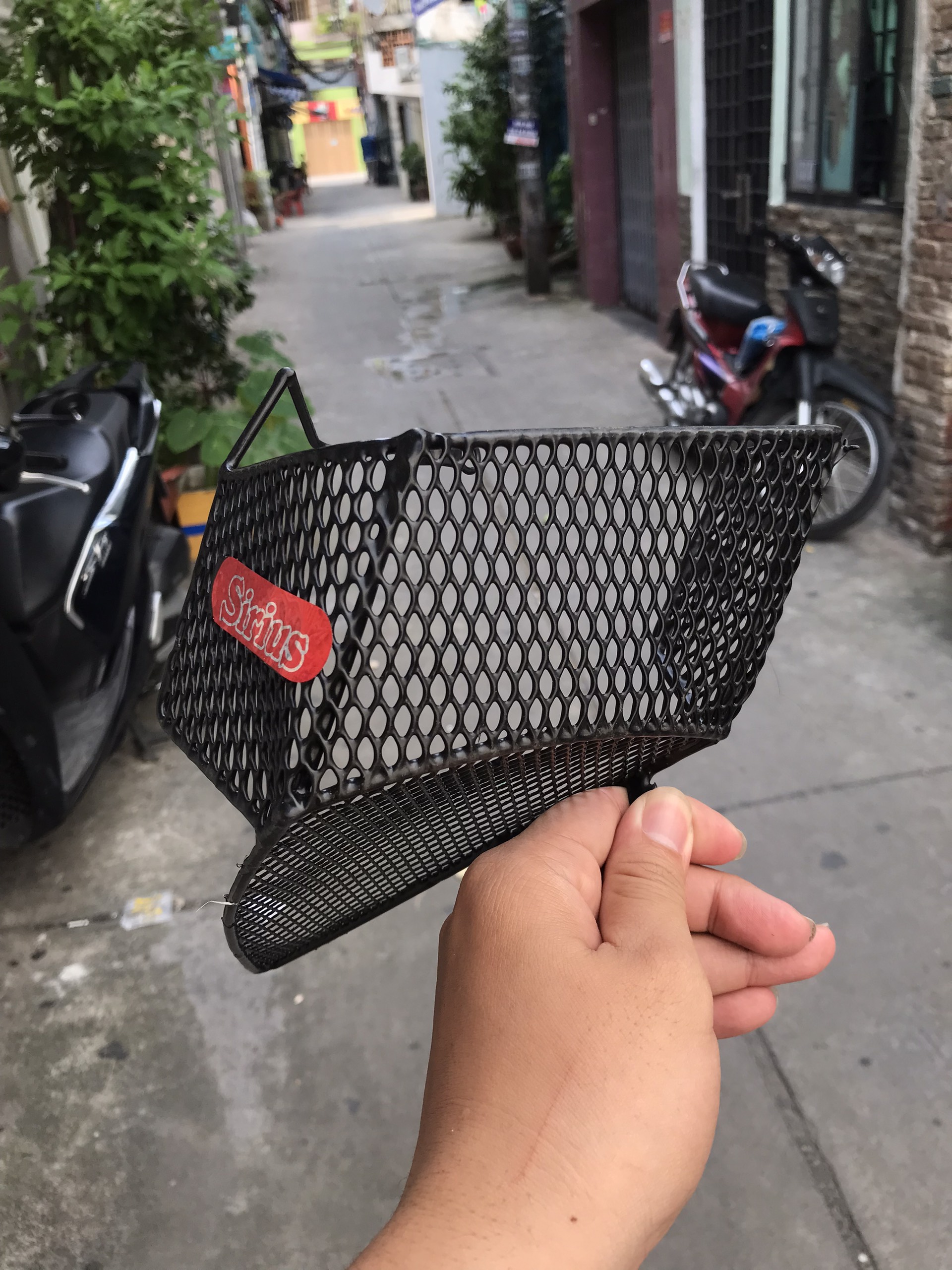 Rổ Sirius, Rổ hông Sirius Spark giỏ hông phụ kiện xe máy