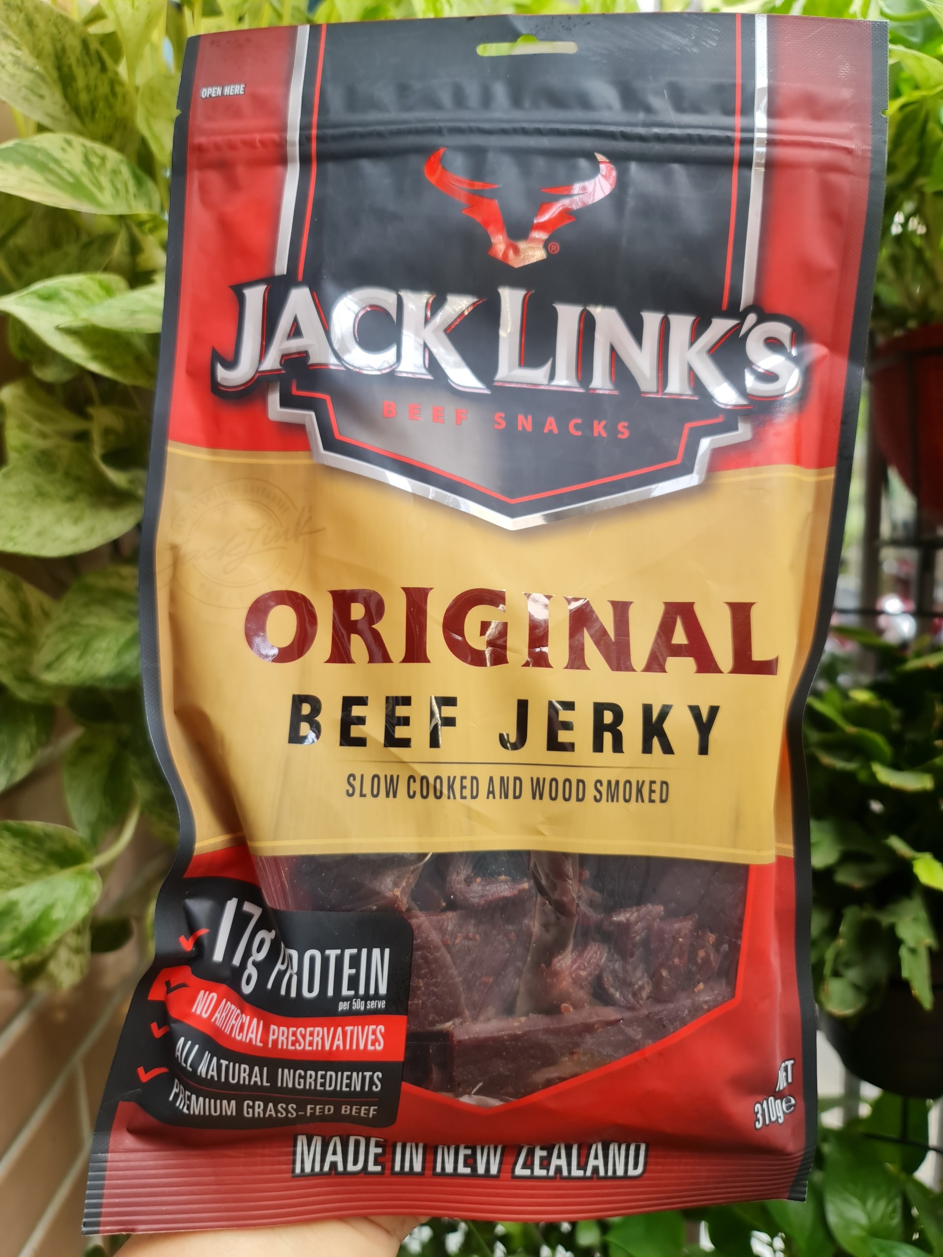 [HCM]Khô bò Newzeland Jack Links (nguyên chất dạng miếng – gói 310g)
