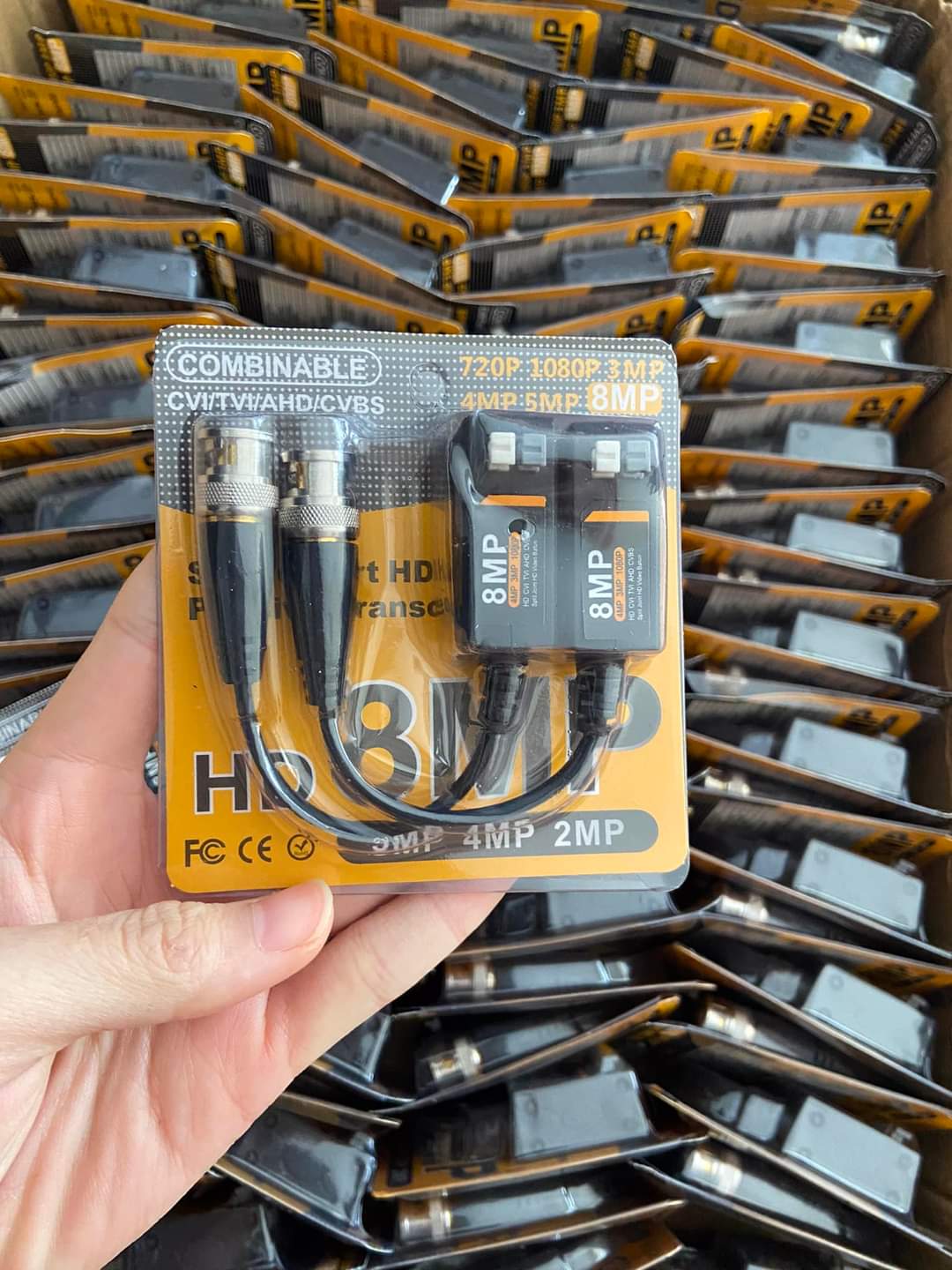 Video balun camera 8mp ahd/cvi/tvi chống nhiễu
