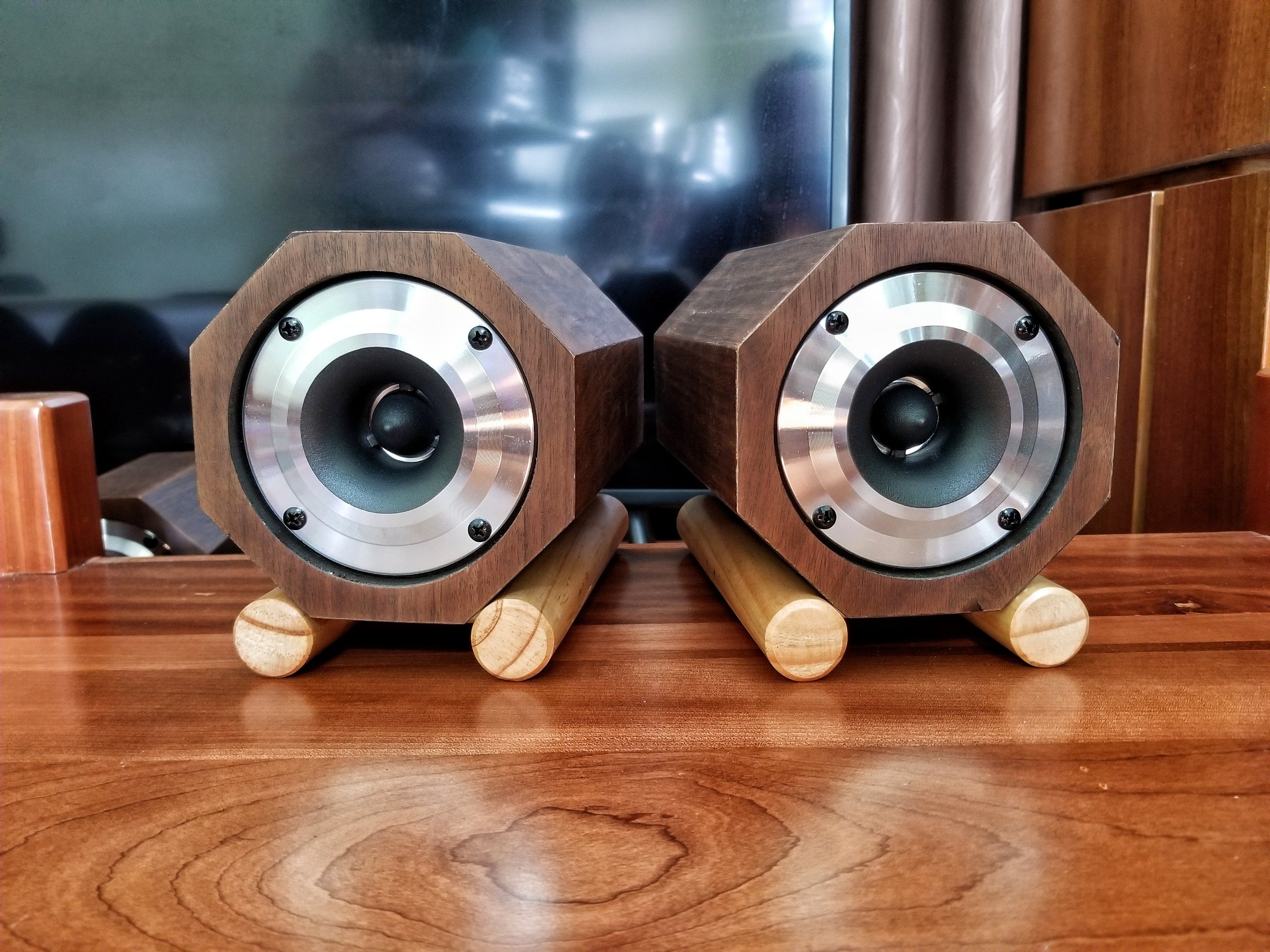 Cặp loa siêu treble pioneer vỏ gỗ bát giác gp8802