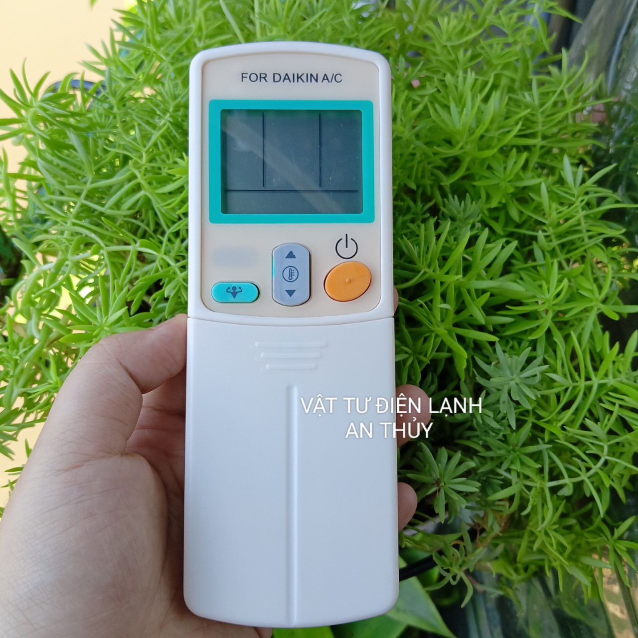 Remote máy lạnh DAIKIN viền xanh nút xanh - Điều khiển điều hòa DAIKIN viền xanh nút xanh