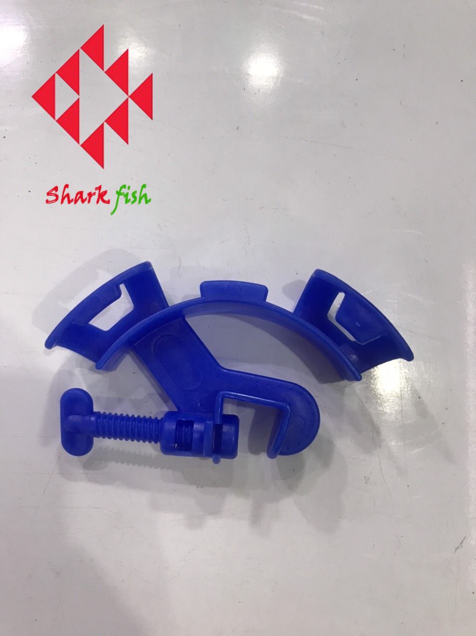 Kẹp giữ ống thay nước hồ cá cảnh phi 16- kẹp giữ ống nước