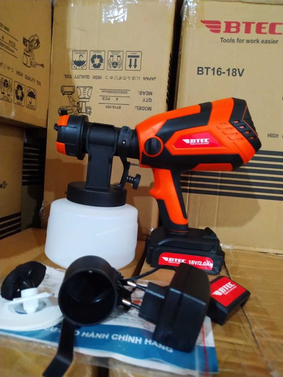 [HCM]Máy phun sơn dùng pin BTEC BT16-18V