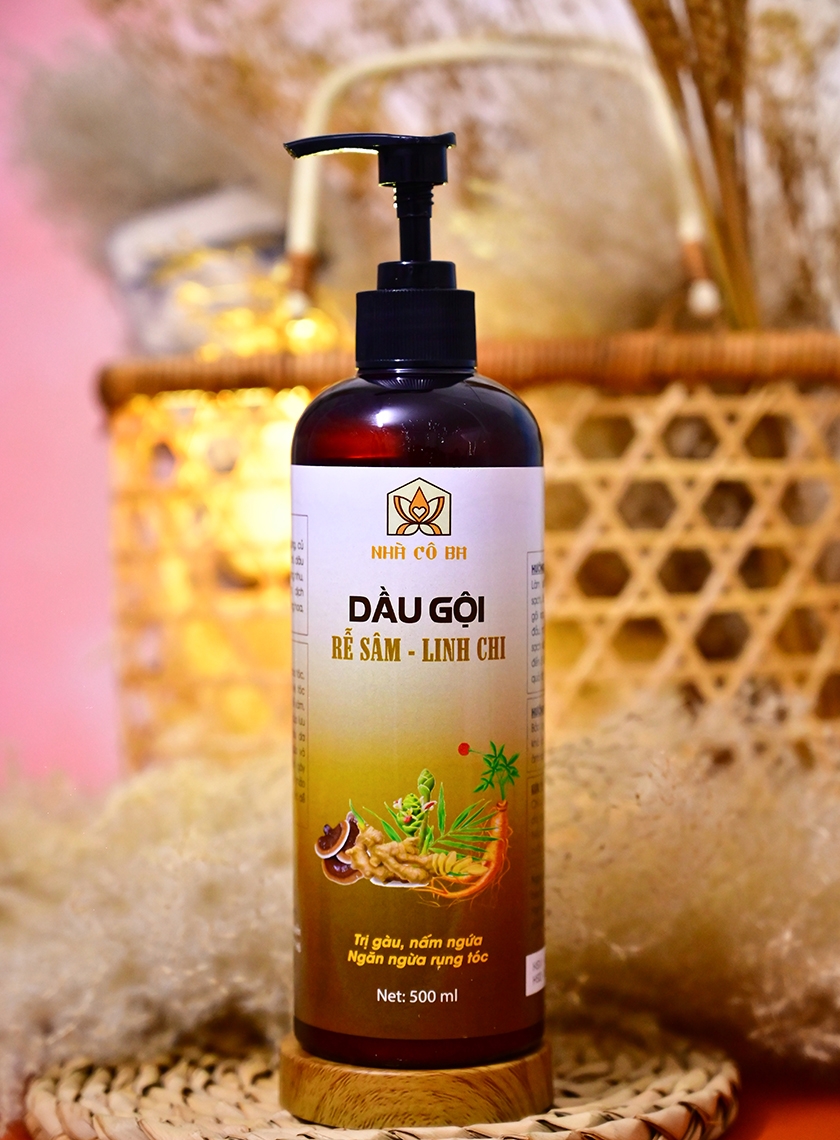 Dầu gội thảo dược nấm linh chi hỗ trợ gàu nhà cô ba